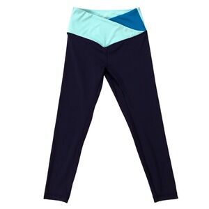 Victoria’s Secret Navy Blue Color Block Capri Yoga Pants